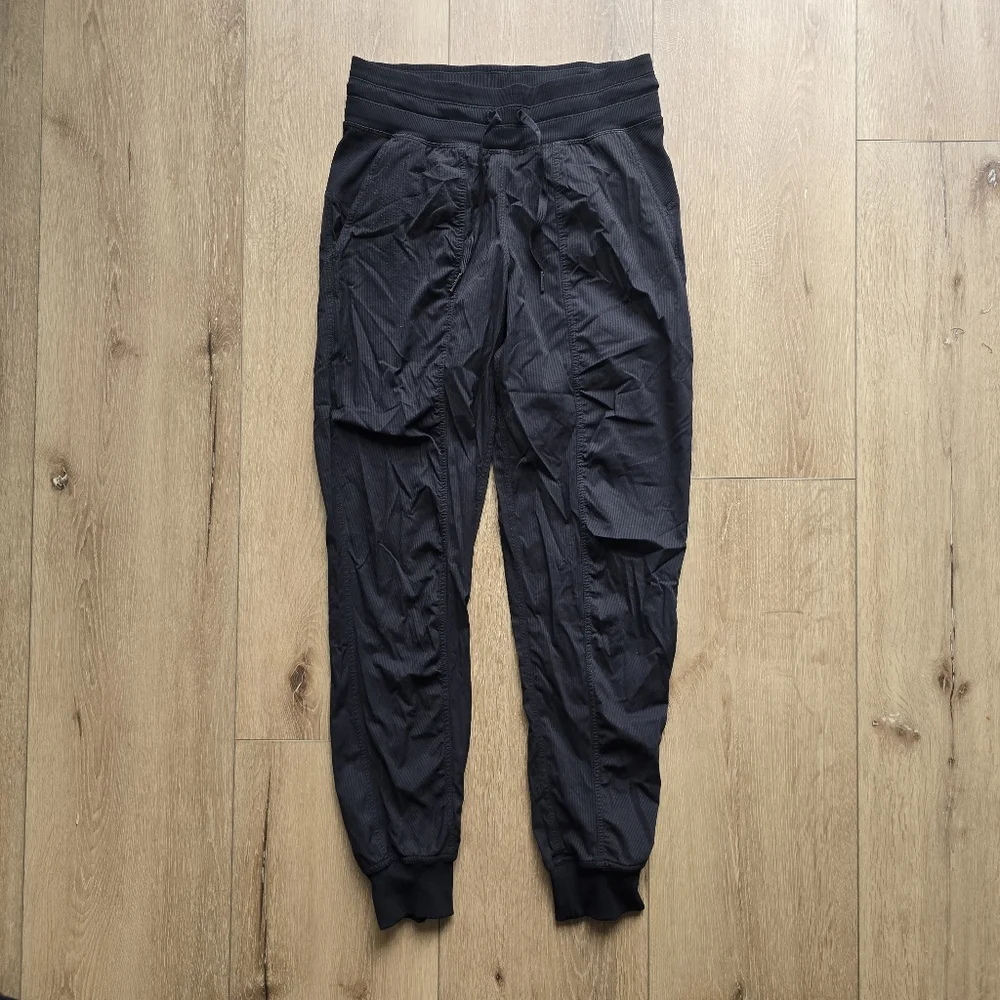 Lululemon Dance Studio Mid Rise Jogger Full Length Black Night Square Dot